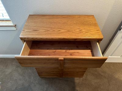 SOLID WOOD 5 DRAWER CHEST