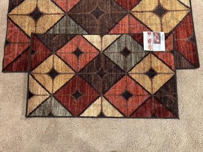 2 NEW MAPLES ACCENT RUGS