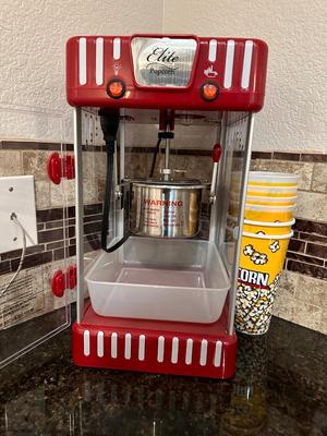 ELITE COUNTERTOP POPCORN MAKER AND CUPS