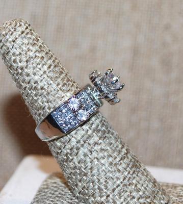 Size 7 Highrise Wedding/Engagement Style Marked .925 with Silver Band (8.3g)