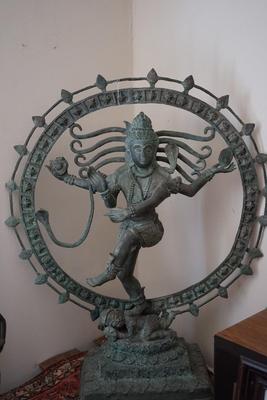 LARGE 4FT TALL AND 4 FT WIDE VINTAGE DANCING SHIVA NATARAJA STATUE OF BRONZE METAL