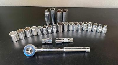 Craftsman 1/2” Socket Wrench Set 25 Pieces