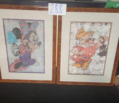 2 FRAMED DISNEY PICTURES