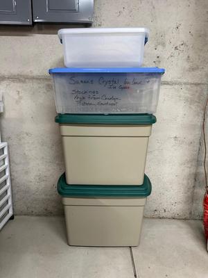 4 STORAGE TOTES