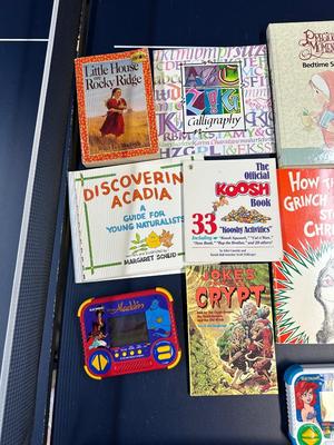 CHILDREN'S BOOKS AND 2 HAND HELD GAMES