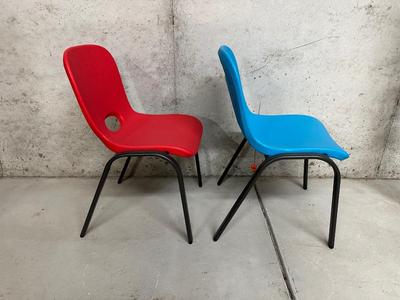 2 CHILD'S HEAVY DUTY CHAIRS