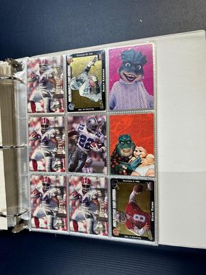 3 RING BINDER FULL OF SPORTS TRADING CARDS