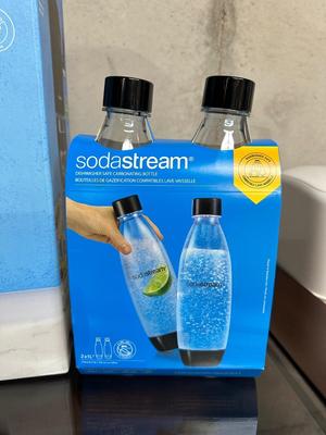 SODASTREAM AND COTTON CANDY MAKER