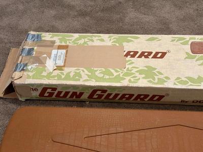 GUN GUARD LOCKING HARD SIDED GUN CASE