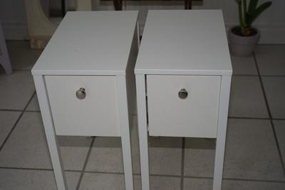 GOOD SIZE END TABLES WITH STORAGE TRAYS . THESE WOULD WORK IN THE DORM ROOM OR SMALL SPACE