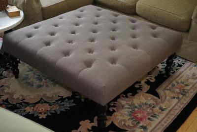 MODERN STYLE TUFT TOP LARGER SIZE OTTOMAN