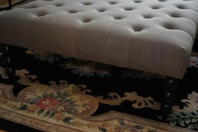 MODERN STYLE TUFT TOP LARGER SIZE OTTOMAN