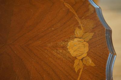 CIRCA 1940'S FRENCH PIERCED CARVED SKIRT FERN STAND OR OCCATIONAL TALBLE