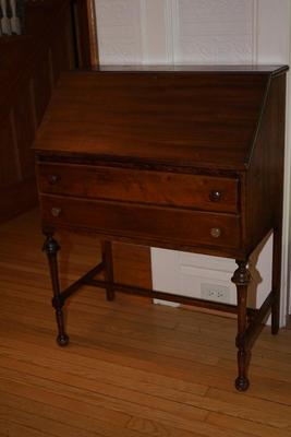 EARLY 1900'S MAHOGANY DROP FRONT WRITING DESK W/ TWO DRAWERS/ TRUMPET TURNED LEGS