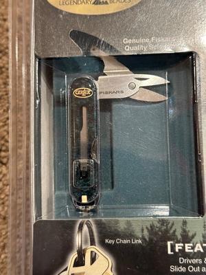 NEW GERBER KEYCHAIN TOOL & KA-BAR POCKET KNIFE