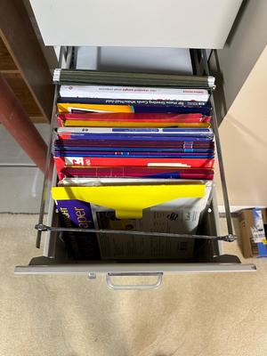 4 DRAWER METAL FILING CABINET