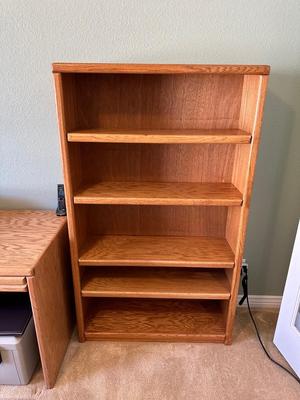 SOLID WOOD BOOKCASE WITH ADJUSTABLE SHELVES