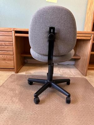 DESK WITH 3 DRAWER CHEST, CHAIR AND FLOOR MAT