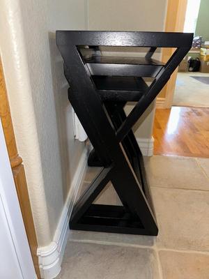 3 NESTING SIDE TABLES AND A METAL ABSTRACT WALL ART