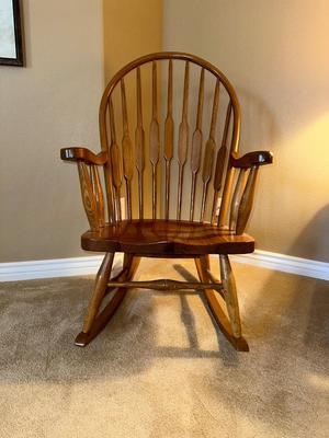 SOLID WOOD SEWING ROCKER