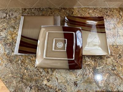 HUGE SET OF SANGO AVANTI BROWN DINNERWARE W/EXTRAS (12 PLACE SETTING)