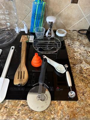 BEVERAGE CONTAINER W/SPIGOT, KITCHEN UTENSILS AND MORE
