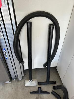 CRAFTSMAN SHOP VAC WITH ATTACHMENTS AND EXTRA FILTERS