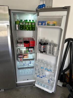 WHIRLPOOL SIDE BY SIDE STAINLESS STEEL REFRIGERATOR 25 CU FT