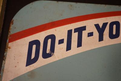 VINTAGE TIN PITTSBURGH PAINT SIGN