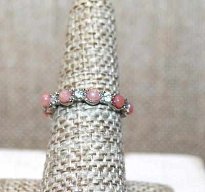 Size 6½ Pink Globes & Clear Stones Accents Ring on Half Silver Tone Band (1.9g)