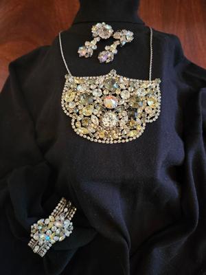 HOBE Jewels of Legendary Splendor
