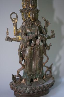 ANTIQUE BRONZE / GOLD/ TIBETIAN BUDDA SCULPTURE "AVALOKITESHVARA BODHISATTVA" - SIGNED ON BASE