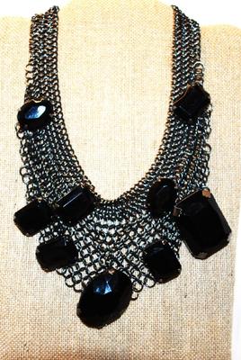Showy Black Faceted Acrylics Necklace 16" L