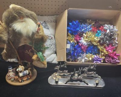 REINDEER CANDLE HOLDER CENTERPIECE, FUR COVERED SANTA AND MANY BOWS