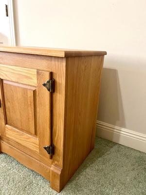 Oak Wood Chest Nightstand