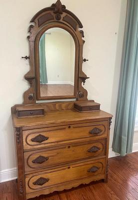 Antique Victorian Dresser with Adjustable Mirror