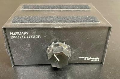 Stereo Audio Source Selector and Audio Input Srlector