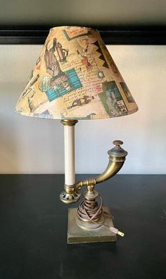 Vintage MCM Stiffel Brass Powder Horn Genie Lamp Desk Table Candle Stick