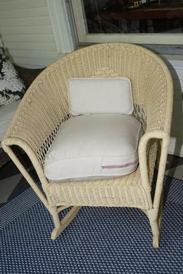 VINTAGE WICKER CHAIR SET ROCKER AND STRAIGHT LEG W/ MATCHING ROUND TOP TABLE PAINTED A LEMON YELLOW