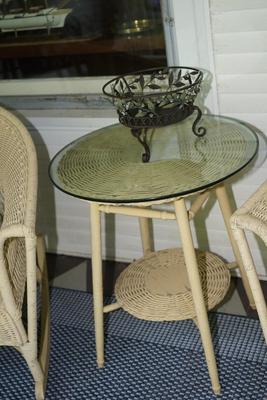 VINTAGE WICKER CHAIR SET ROCKER AND STRAIGHT LEG W/ MATCHING ROUND TOP TABLE PAINTED A LEMON YELLOW