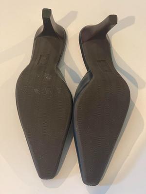 Brand New Ladies Navy Mule by Unisa in size 6.5