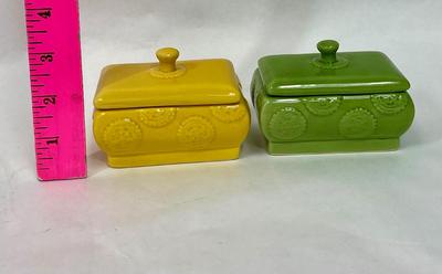 Pair of Ceramic Lidded Trinket Boxes Yellow Green