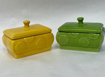 Pair of Ceramic Lidded Trinket Boxes Yellow Green