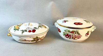 1182 Set of 2 Royal Worcester and Pillivuyt Covered Vegetable Dishes