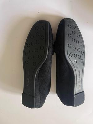 Brand New pair of black flats by Bandolino in size 6