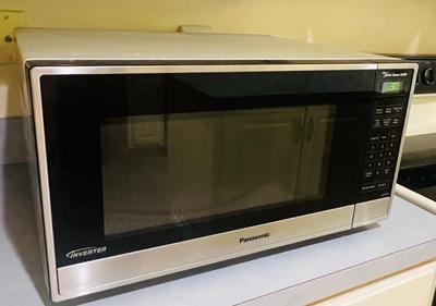 Panasonic The Genius Microwave
