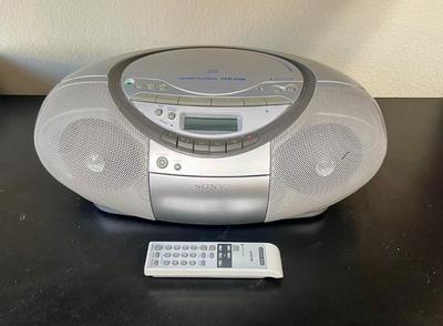 Sony Portable AMFM Cassette Boombox