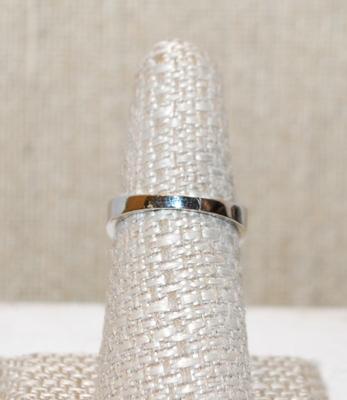 Size 7¼ Light Amber Square Cut Stone Ring with Side Accents on a .925 Silver Band (3.8g)