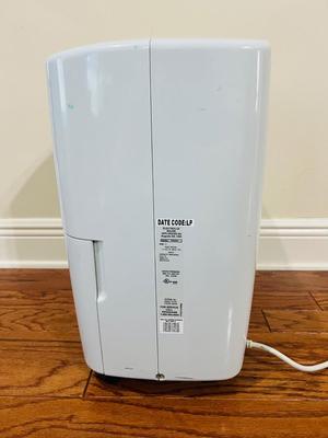 Frigidaire Dehumidifier 25 Pint