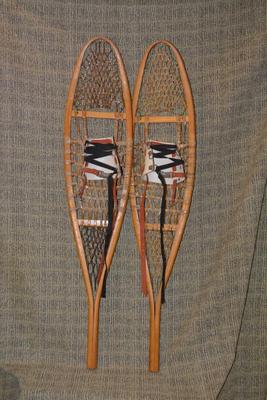Vintage Wood & Sinew Snowshoes 10”x46” Made in Canada